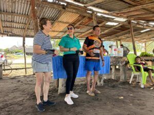 La Dra. A liderado está campaña de limpieza. 